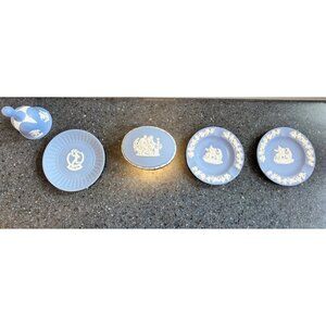 VTG Lot (5) Wedgwood Blue Jasperware  3 Small Plates, Egg & Bell Perfect